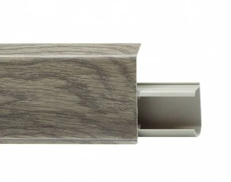 Пластиковый плинтус Royce №532 Дуб Рустикальный (55х23х2200мм) в Саратове