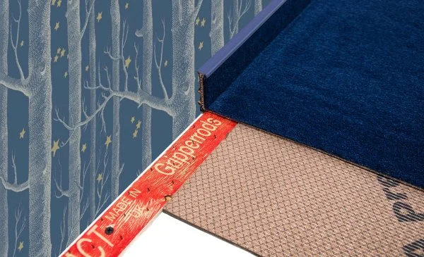 Плинтус для ковролина Korner Listwa 113 Синий 2,5м (50мм) в Саратове