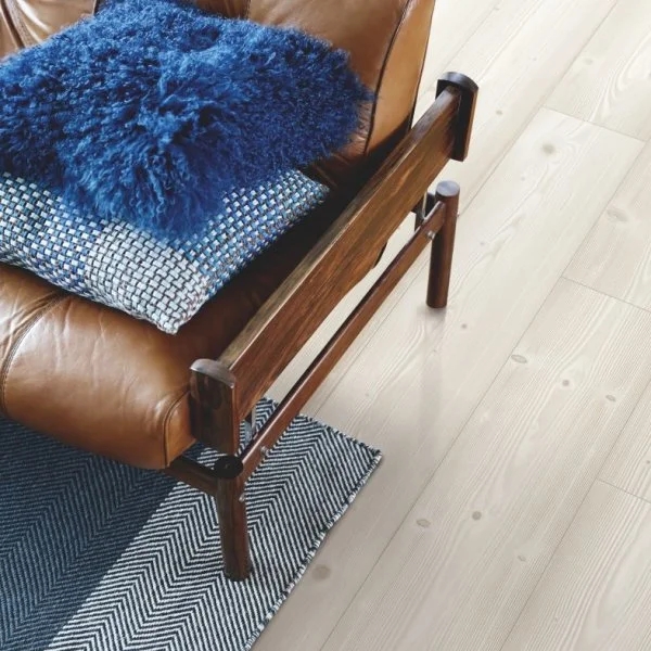 Ламинат Pergo Skara Pro Состаренная Белая Сосна L1251-03373 в Саратове