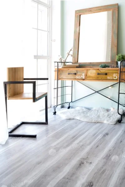 Кварц-виниловая плитка Alpine Floor Easy Line Дуб Полярный ЕСО 3-19 3 мм. 43 класс в Саратове