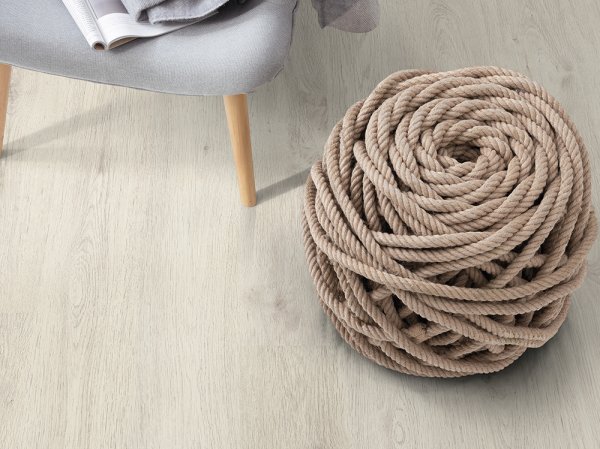 Ламинат Egger PRO 8/33 4V Дуб Кортина белый EPL034 в #REGION_NAME_DECLINE_PP#